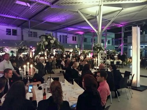 Der Sponsorenabend von Menden à la carte 2013 fand in dem gerade fertiggestellten VW-Haus auf dem Gelände der Firma Rosier statt.