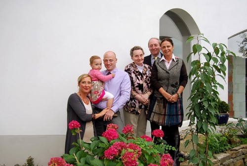Frederec Neuhaus (3.v.l.) mit seiner Familie