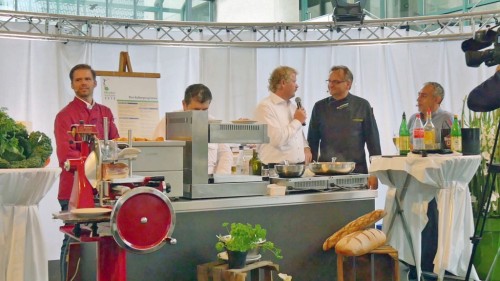 Impression von der ersten Kocharena auf Menden à la carte 2015